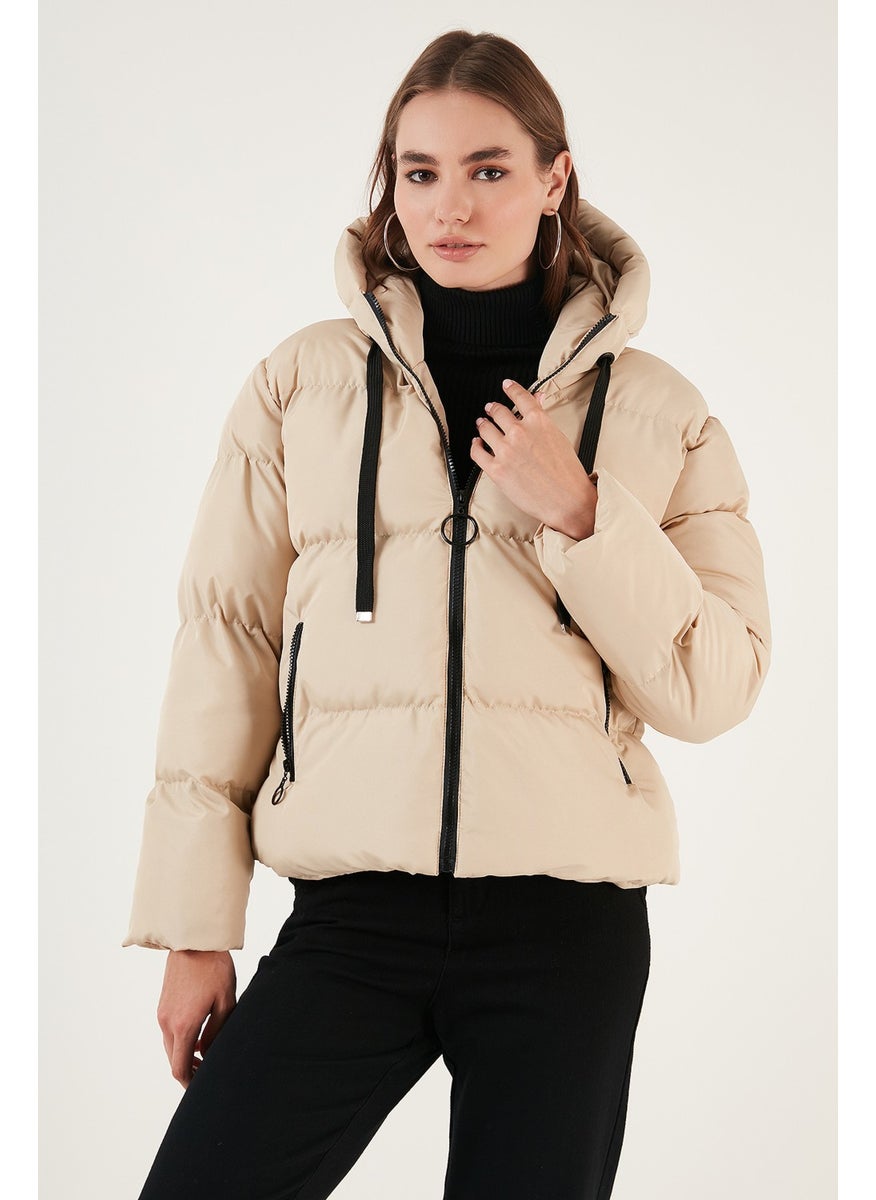 Pocket Hooded Regular Fit Puffer Coat Women's Coat 640Y002