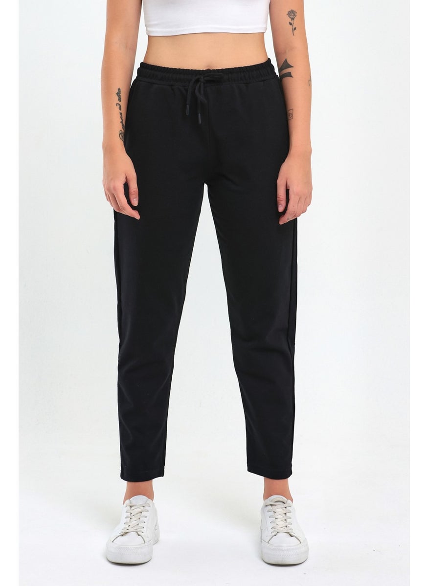 Women's Black Classic Pocket Sweatpants