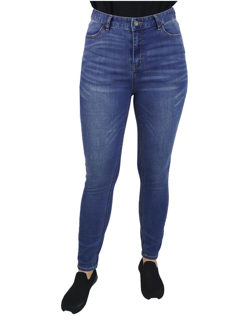 Women Slim Tapered Jeans