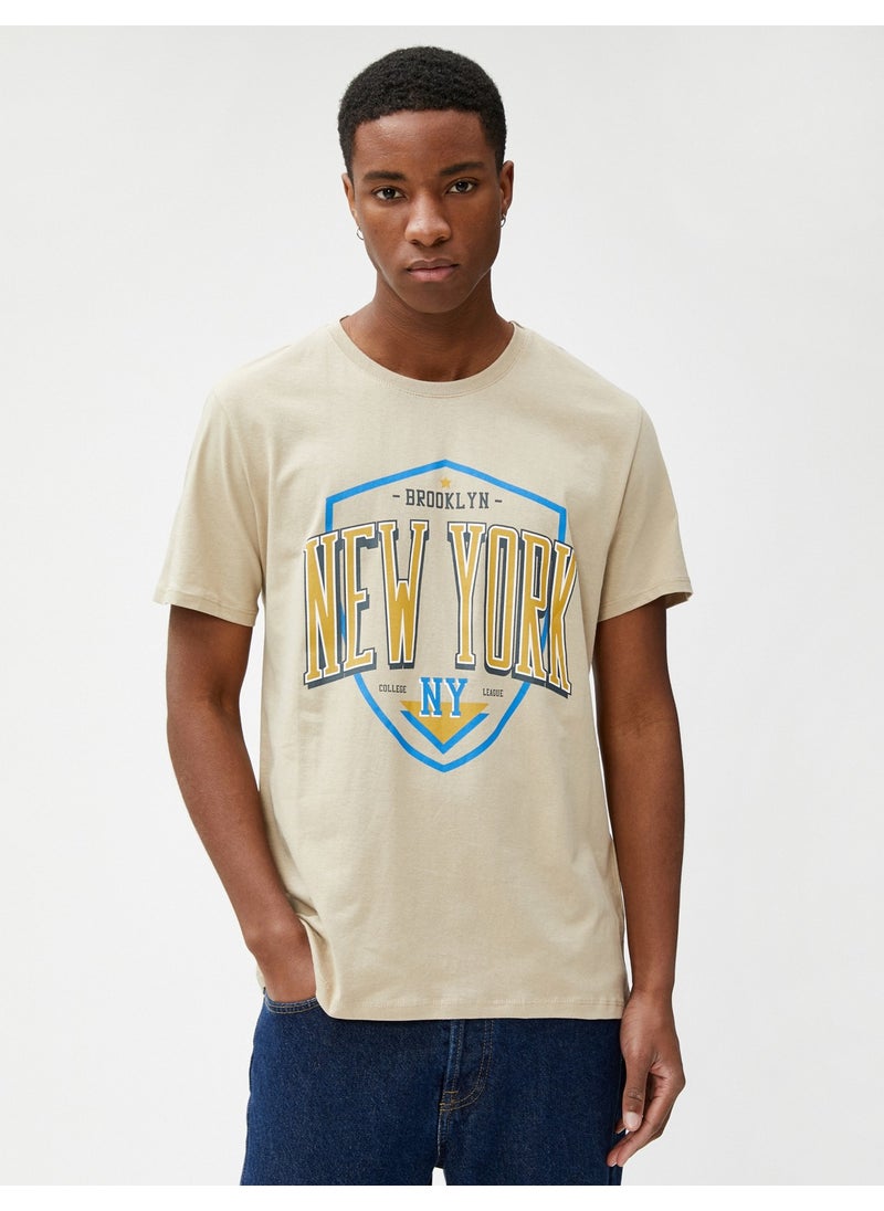 College T-Shirt Printed Short Sleeve Slim Fit Crew Neck