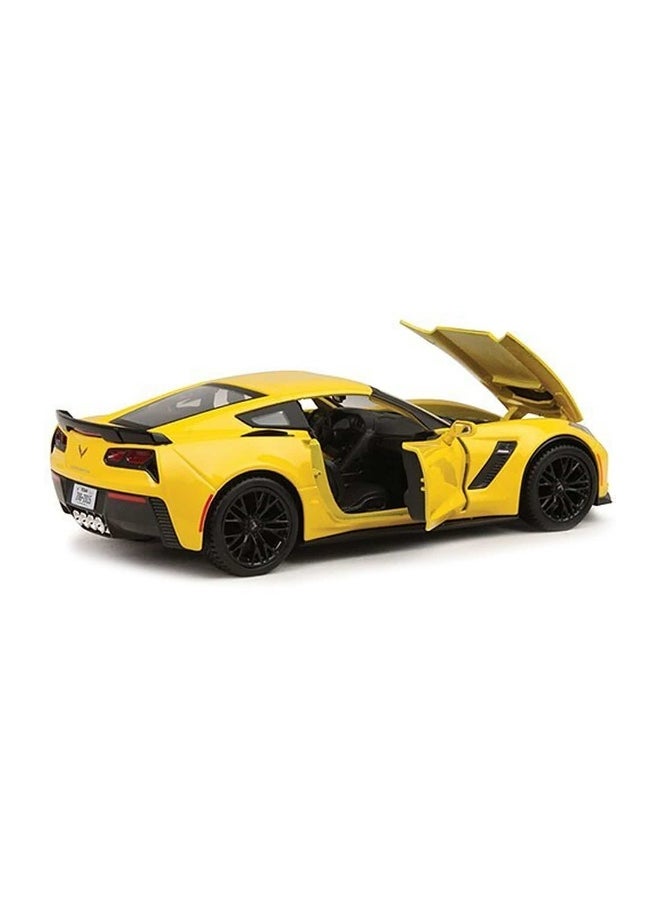 Maisto 2015 Chevrolet Corvette Stingray C7 Z06 Die-cast Car (1:24)