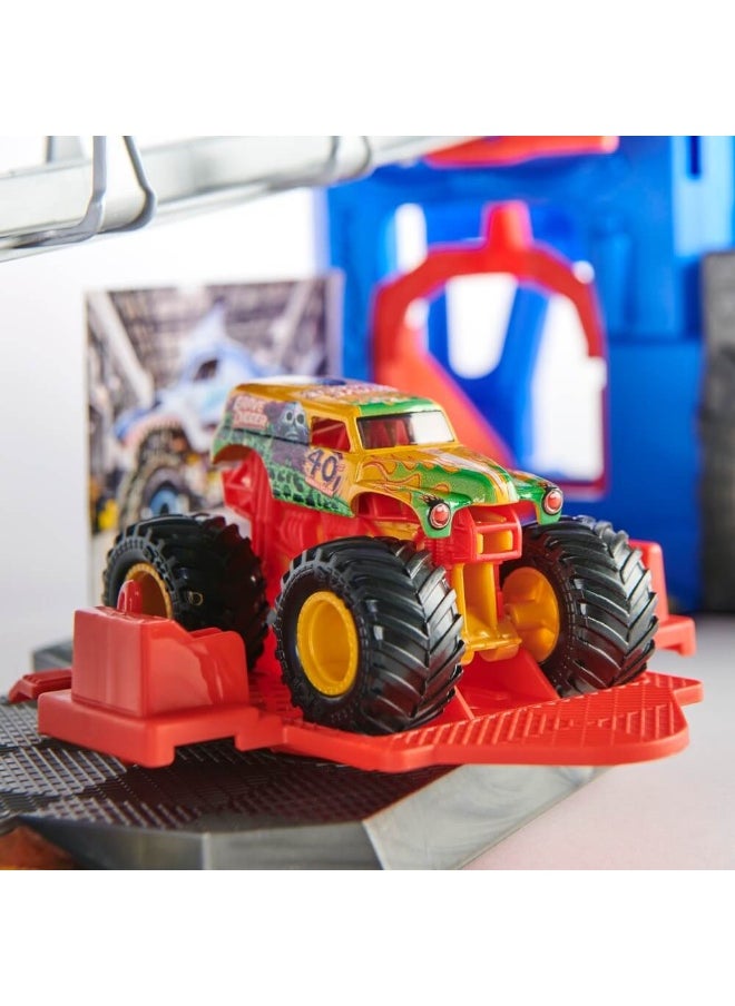 Garage Playset With Exclusive Grave Digger Monster Truck