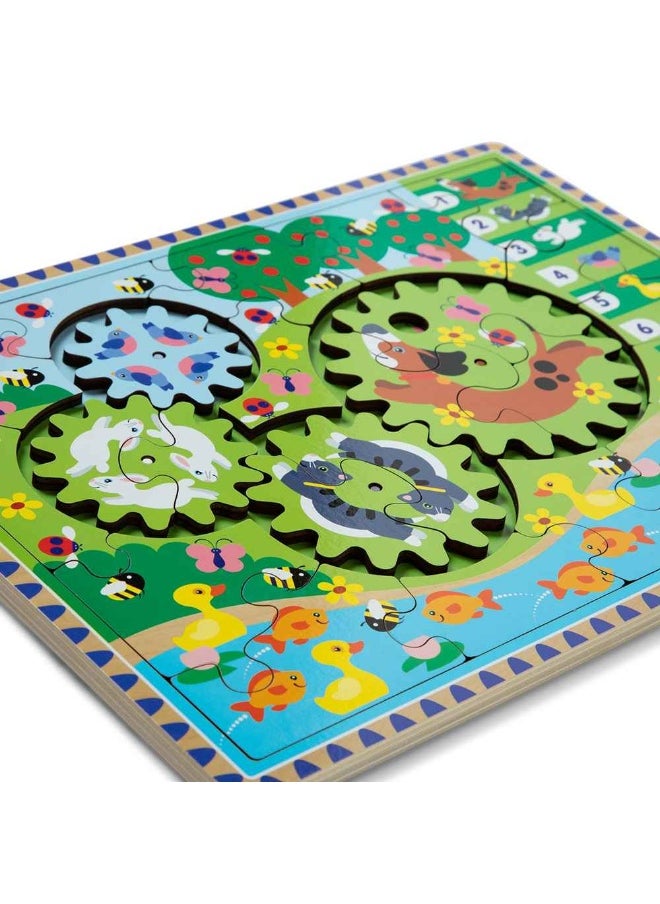 Melissa & Doug Animal Chase I-Spy Wooden Gear Puzzle Playset (24 Pieces)