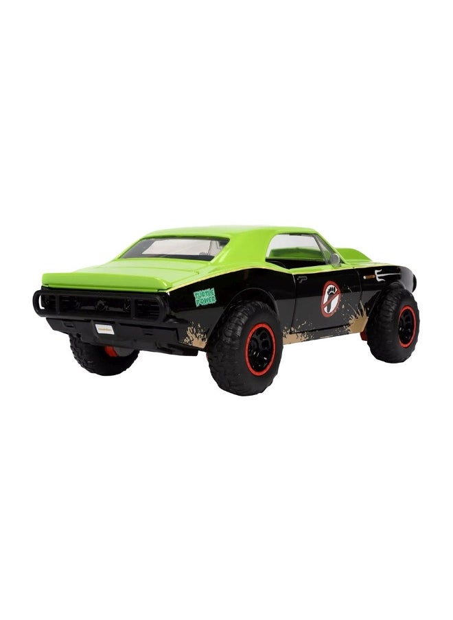 Jada Metal Die-Cast Chevrolet Camaro Car With Raphael Figure (1:24)