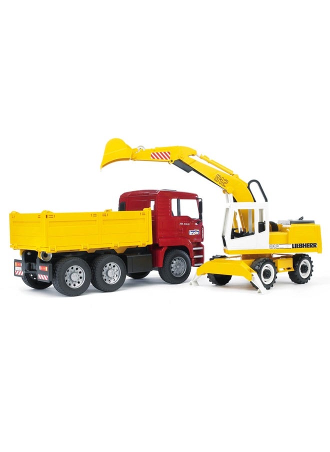 Man Tipping Truck With Liebherr Bucket Excavator (116)