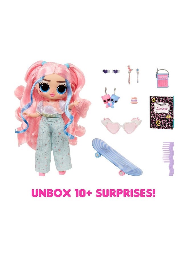 Tweens Flora Moon Fashion Doll With 10 Surprises (16.5 Cm)