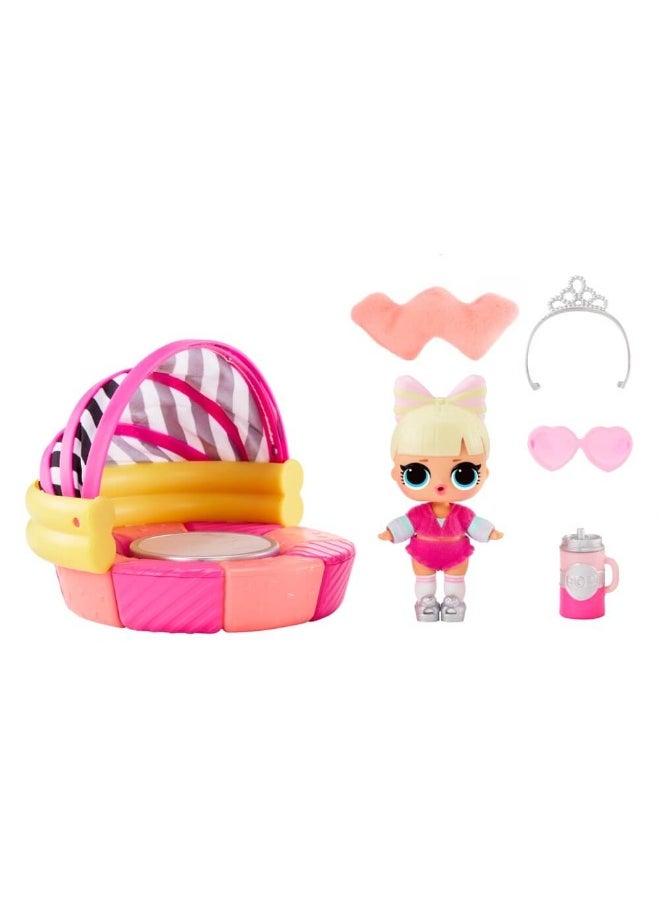 LOL Surprise House of Surprises Playset with Doll (Styles May Vary)