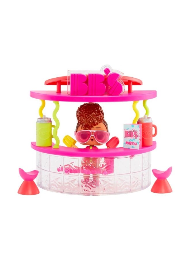 LOL Surprise House of Surprises Playset with Doll (Styles May Vary)