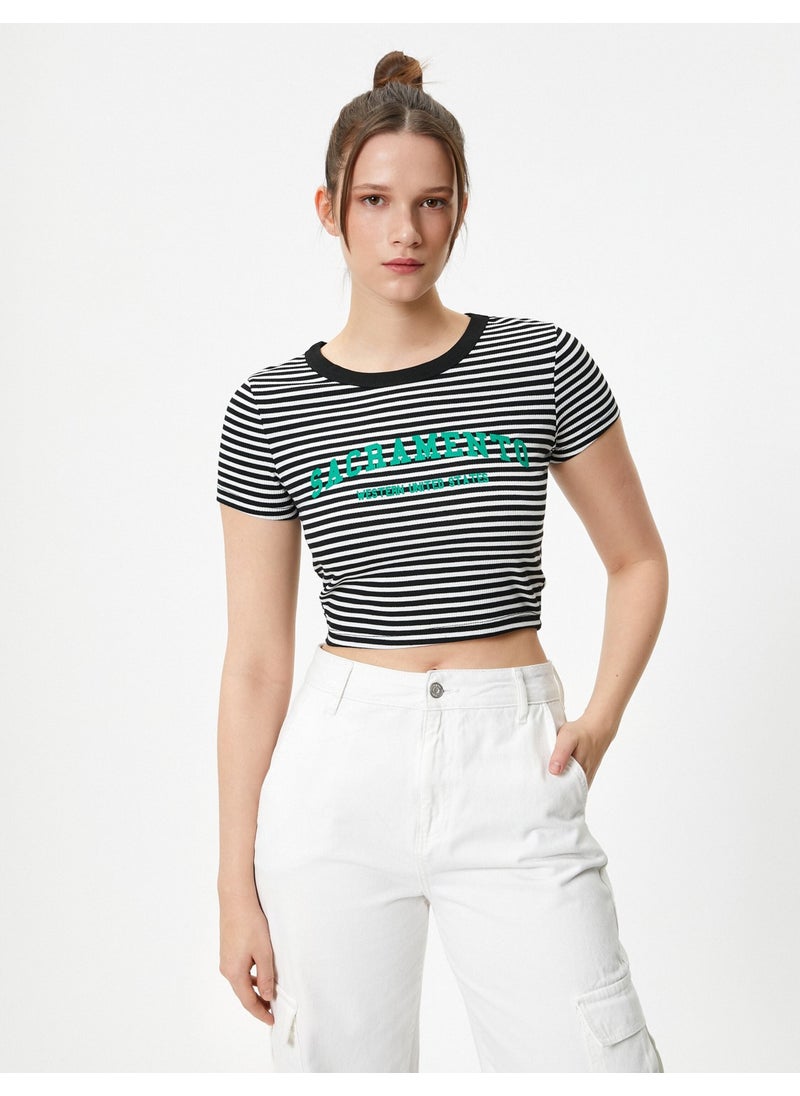 Printed Crop T-Shirt Short Sleeve Crew Neck Slim Fit Ribbed