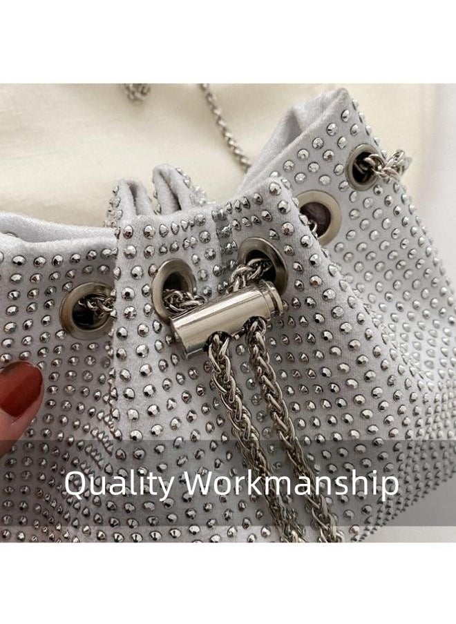 Women's Shiny Clutch, Women's Rhinestone Banquet Bag Tote Bag Handbag, Fashion Chain Shoulder Bag Gift Bag Carrying Bag Sling Bag Side Bag for Party Dinner Wedding (Silver)