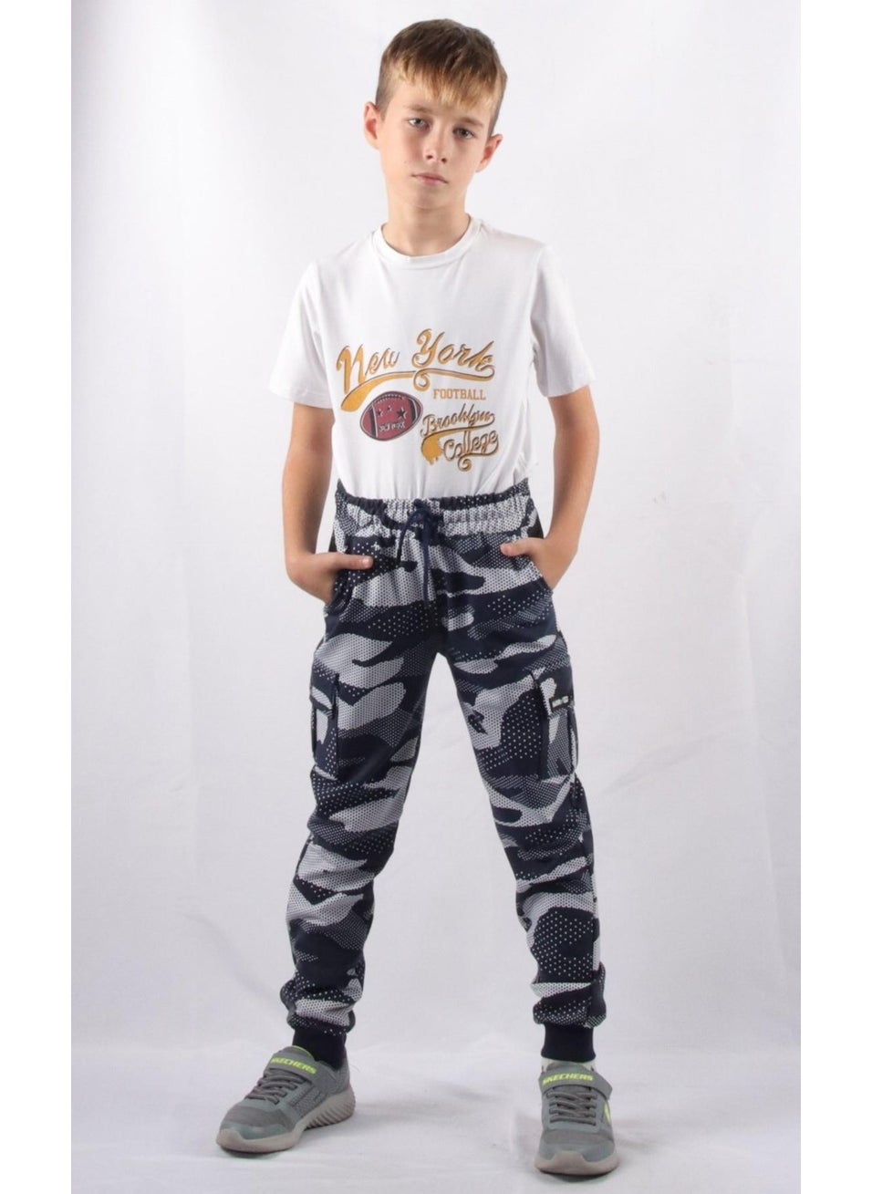 Alexandergardi Cargo Pocket Camouflage Jogger Trousers (C21-72100)