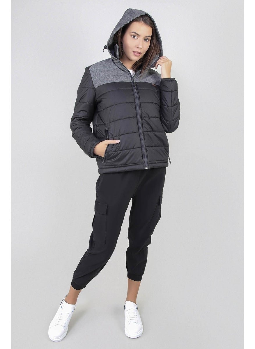 Alexandergardı Hooded Quilted Coat (20KE1504)