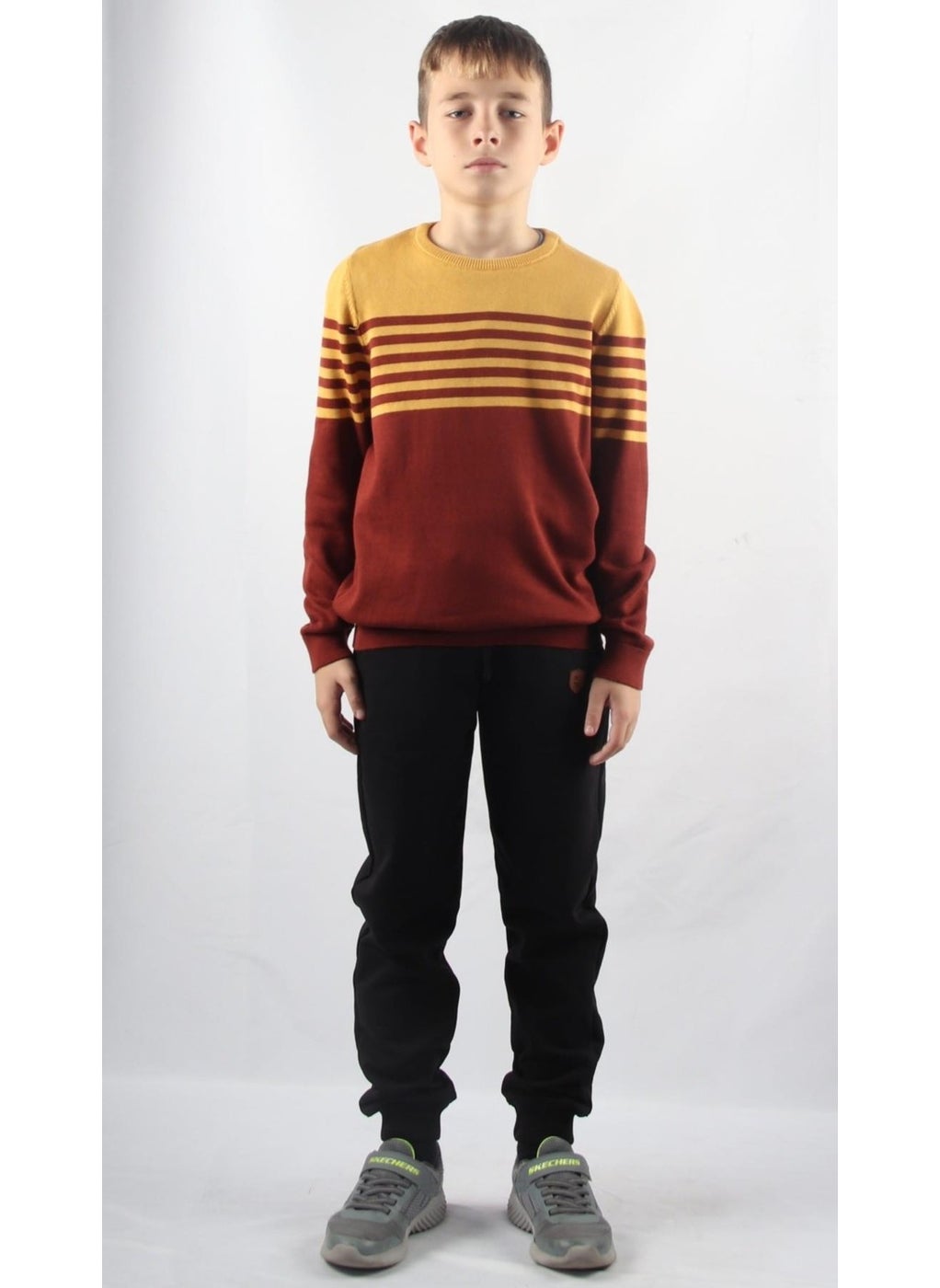 Crew Neck Kids Knitted Sweater (C23-7102)