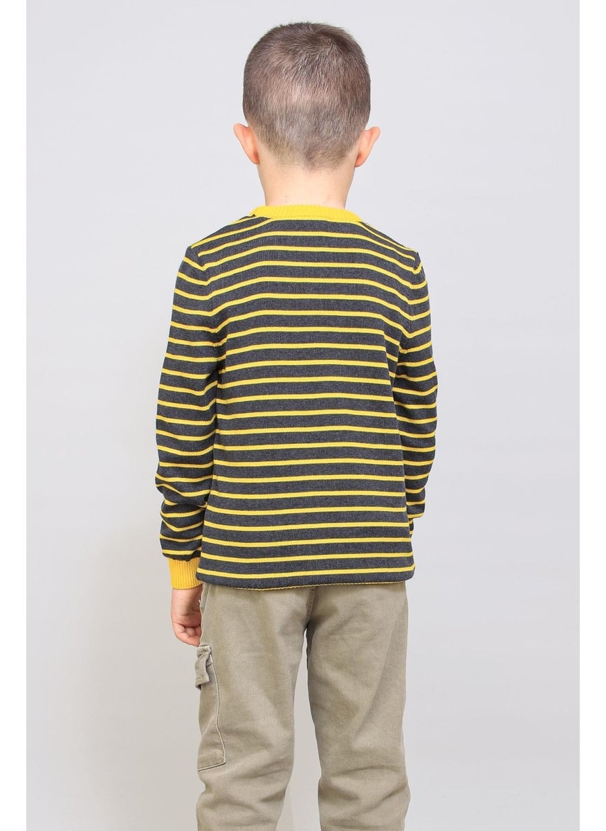 Kids' Pinstripe Sweater (C21-18935)