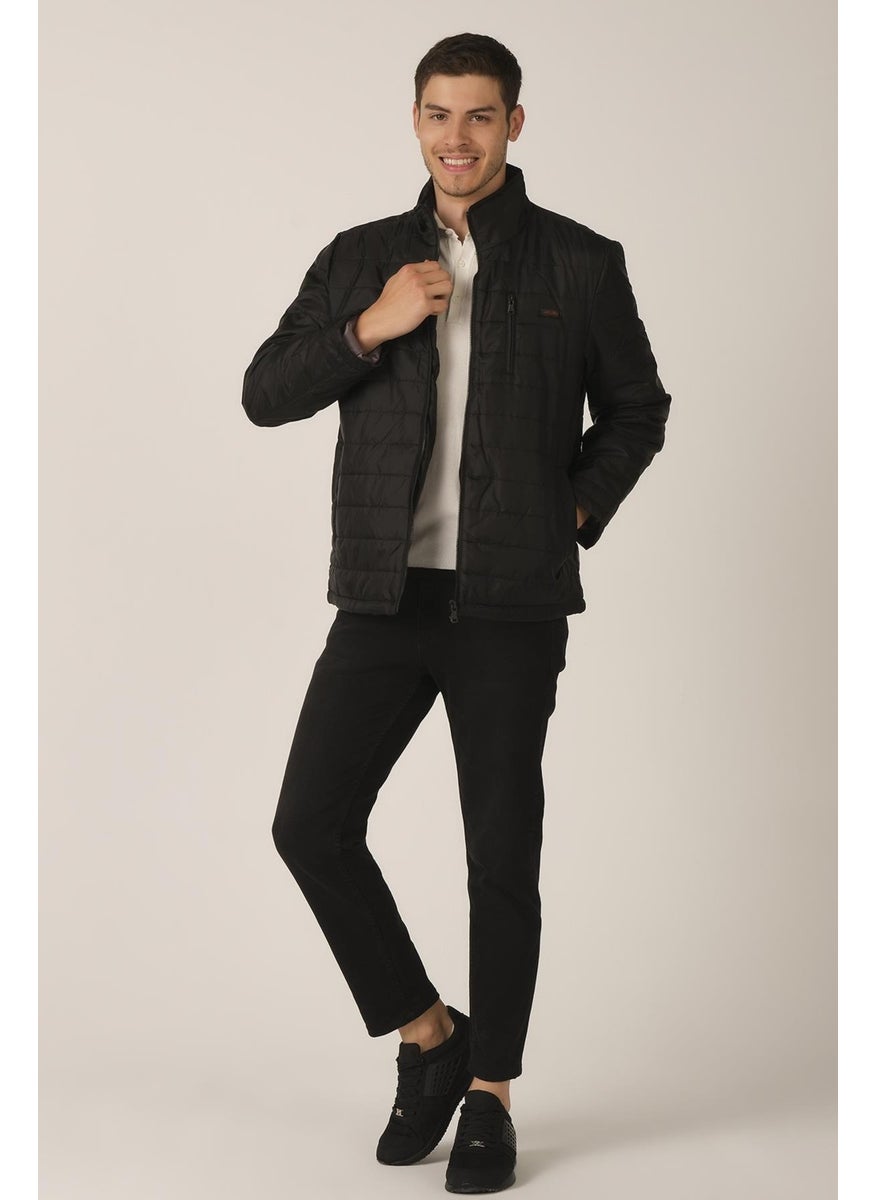 Stand Collar Quilted Coat (E19-78001)