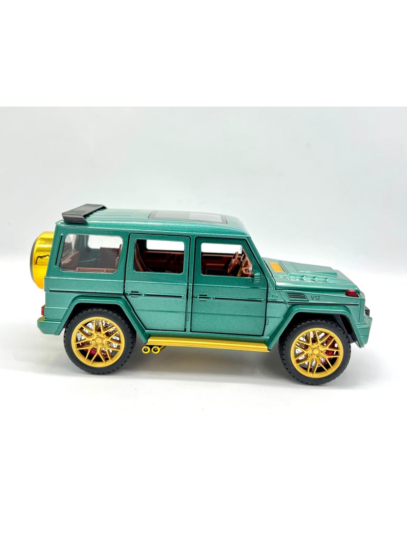 1/24 Mercedes Benz G63 AMG Model Car, Zinc Alloy Pull Back Toy car with Sound and Light for Kids Boy Girl Gift (green)