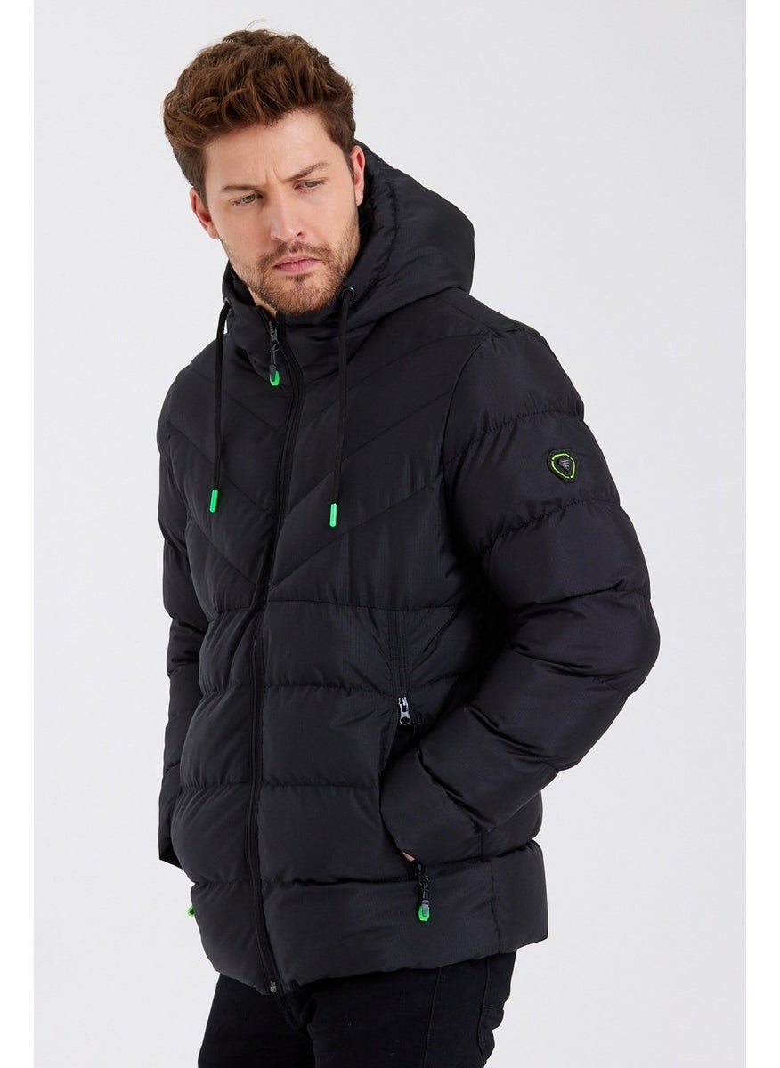 New Season Men's Black Water and Windproof Hooded Thick Furry Puffer Coat & Jacket