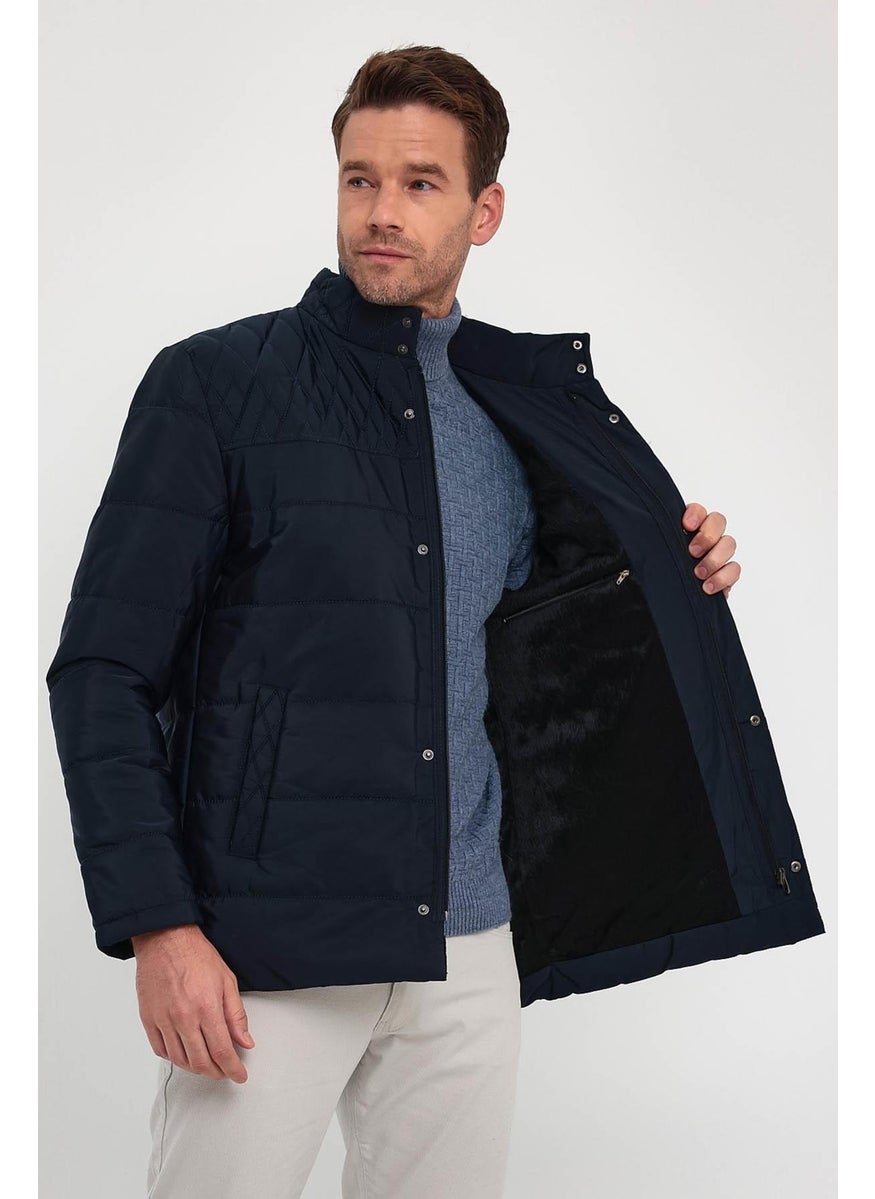 Men's Navy Blue Standard Fit Normal Cut Fur Lined Stand Collar Snap Detail Zippered Winter Coat