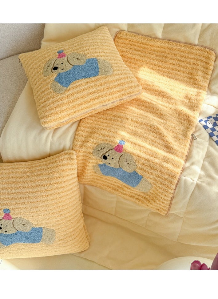 Towel Embroidery Pillow And Blanket Can Be Used For Both Car And Sofa Cushions, Suitable For Travel, Airplanes, Trains, Beds, Offices, And Rest