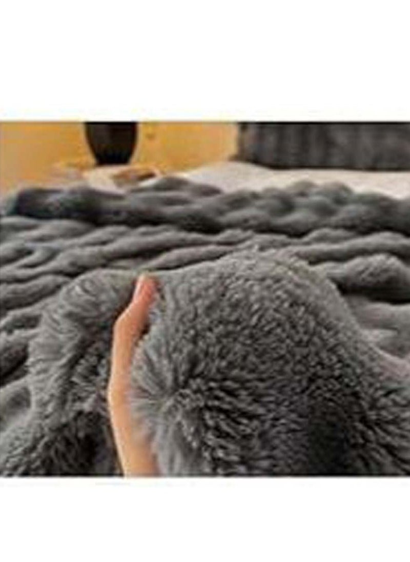 Soft Plush Throw Blanket ,Super Soft Cozy Fuzzy Blanket Faux Fur Blanket for Couch Bed and Sofa ,100 x 150cm,(Dark grey)