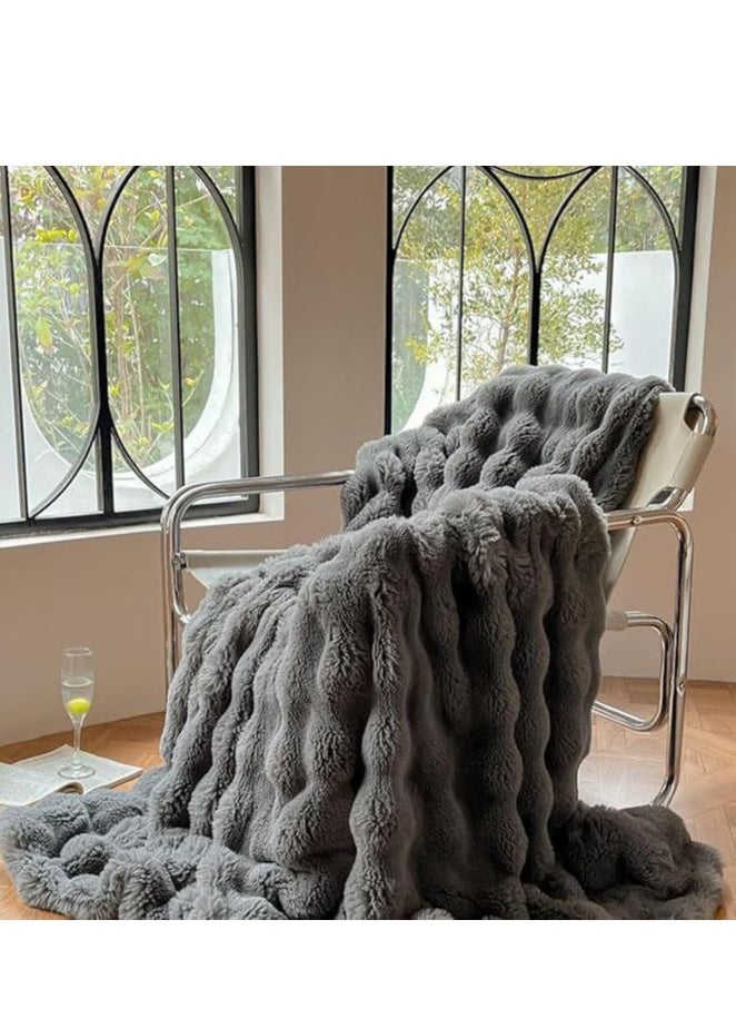 Soft Plush Throw Blanket ,Super Soft Cozy Fuzzy Blanket Faux Fur Blanket for Couch Bed and Sofa ,( 150 x 200cm,( Dark grey)