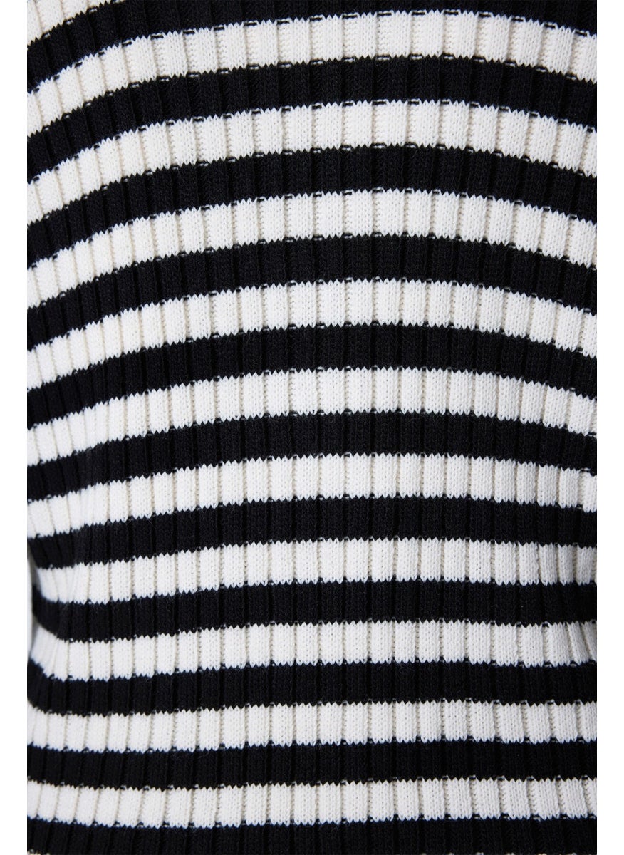 Striped Knitted Cardigan with Pocket Details