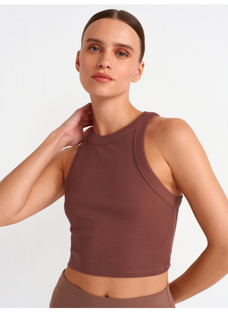 20810 Crop Top-Brown