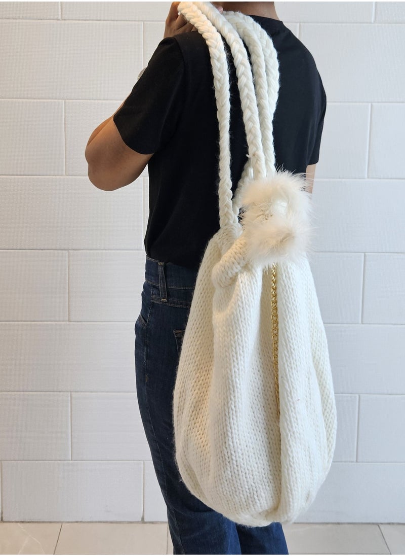 Hand made Soft Knitted Bottomless Tote Bag with Faux Fur Trim & Gold Chain Accent, Super Large Winter Shoulder Bag for Women, Cozy and Stylish, Lightweight and Spacious Tote, Perfect for Winter