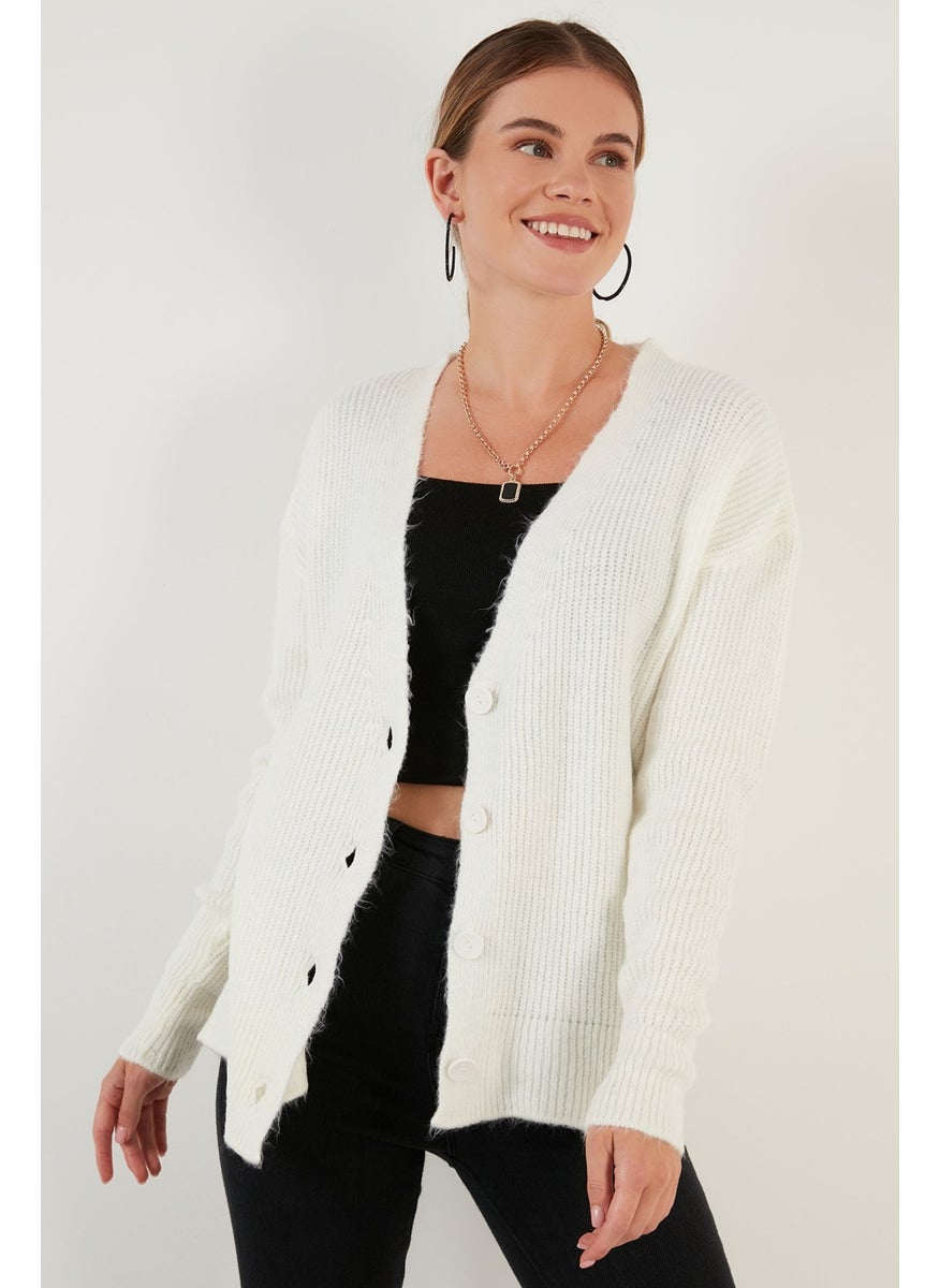 Buttoned V-Neck Knitted Cardigan Women's Cardigan 6310005