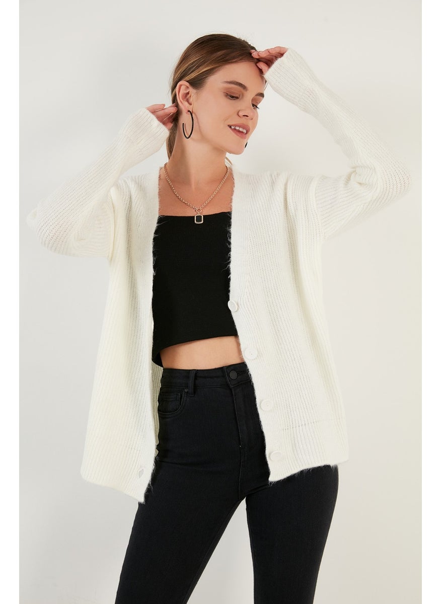 Buttoned V-Neck Knitted Cardigan Women's Cardigan 6310005