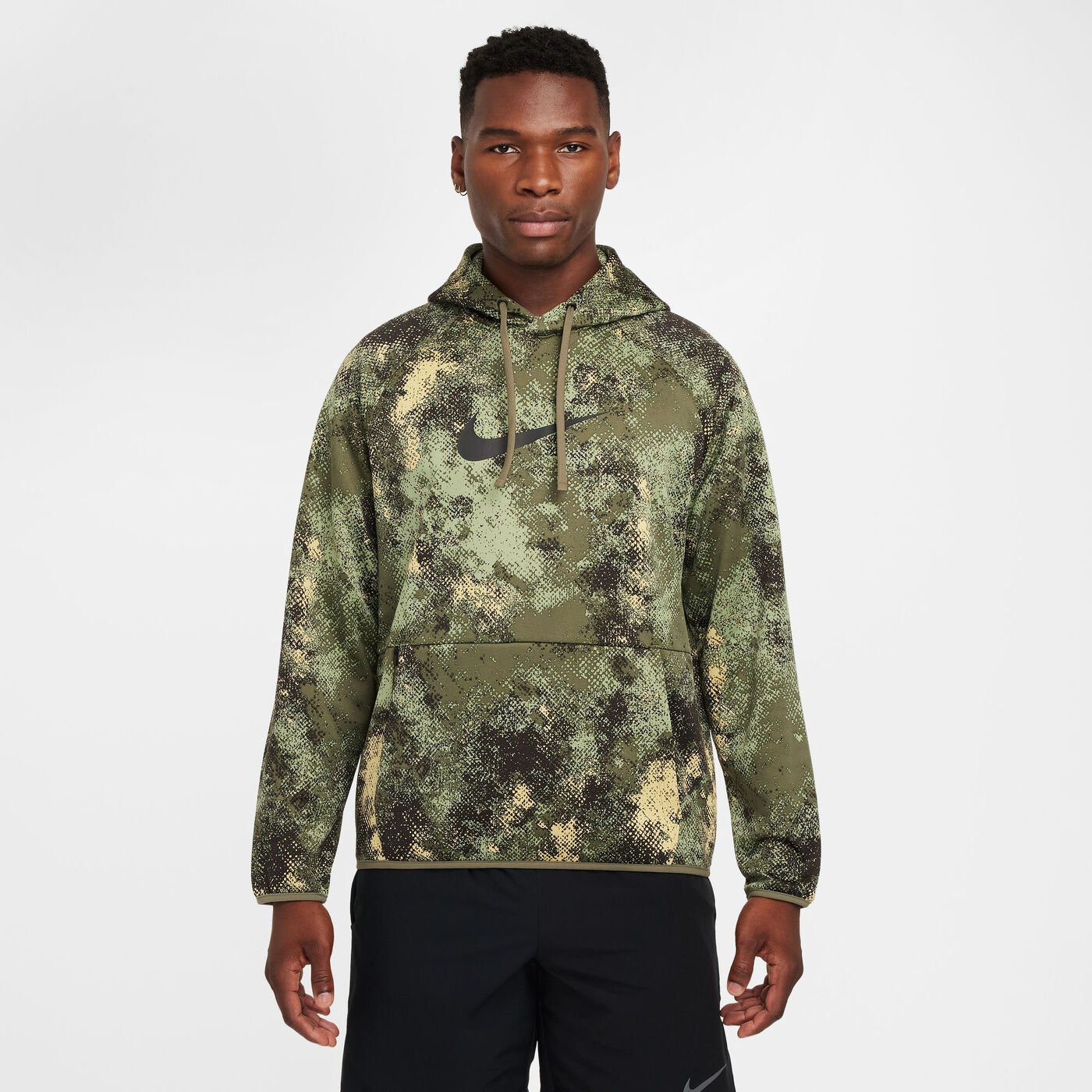 Men's Camo Therma-FIT Hoodie