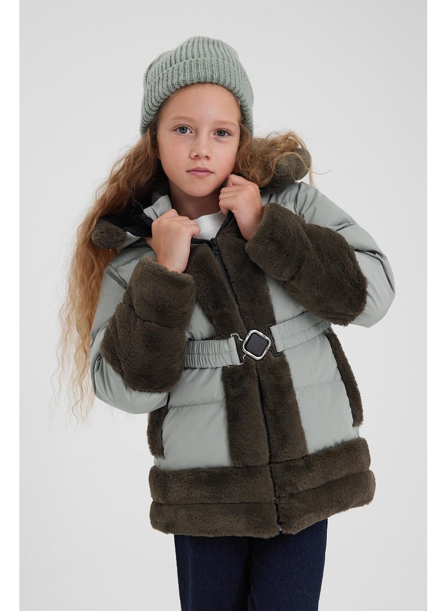 Green Plush Detailed Furry Thick Puffer Girl's Coat & Jacket