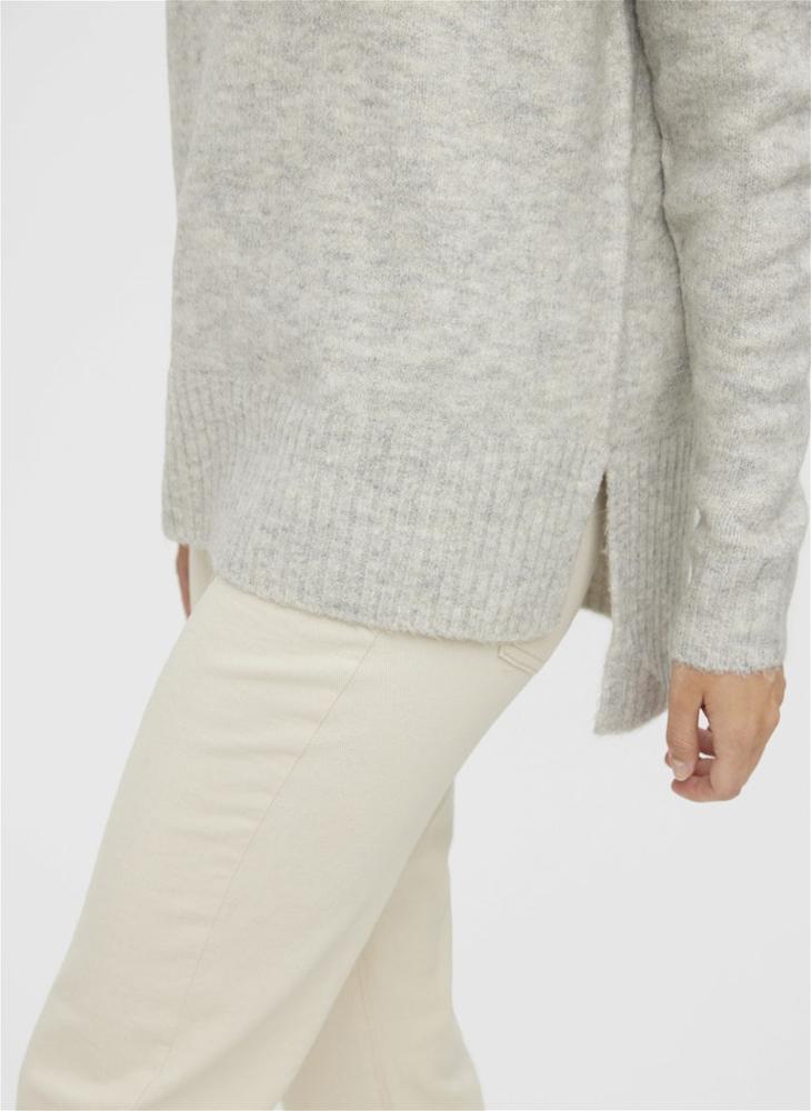 Round Neck Knitted Sweater