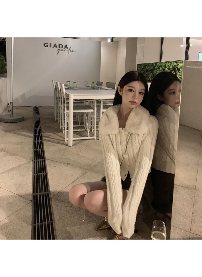 Spicy Girl Faux Fur Collar Knit Cardigan Brown