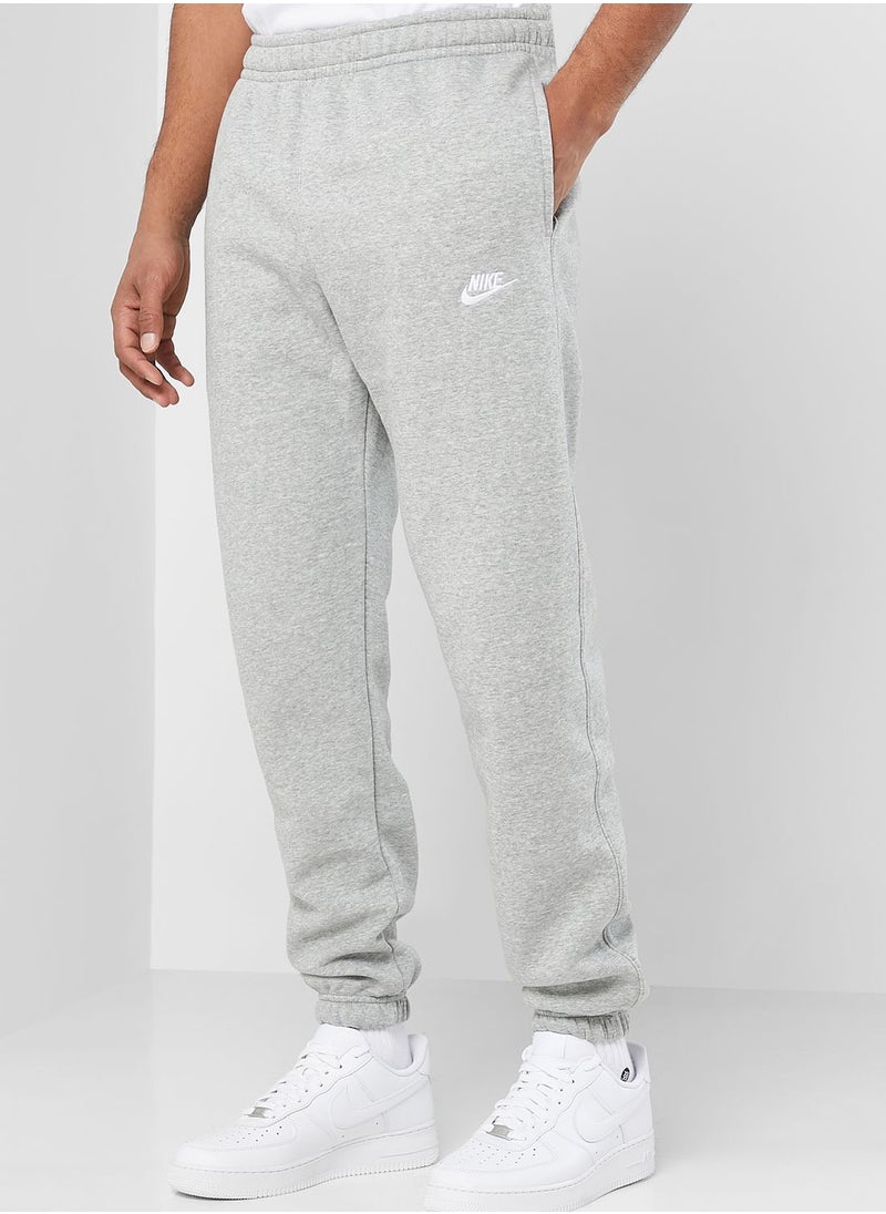 Nsw Club Cuffed Sweatpants