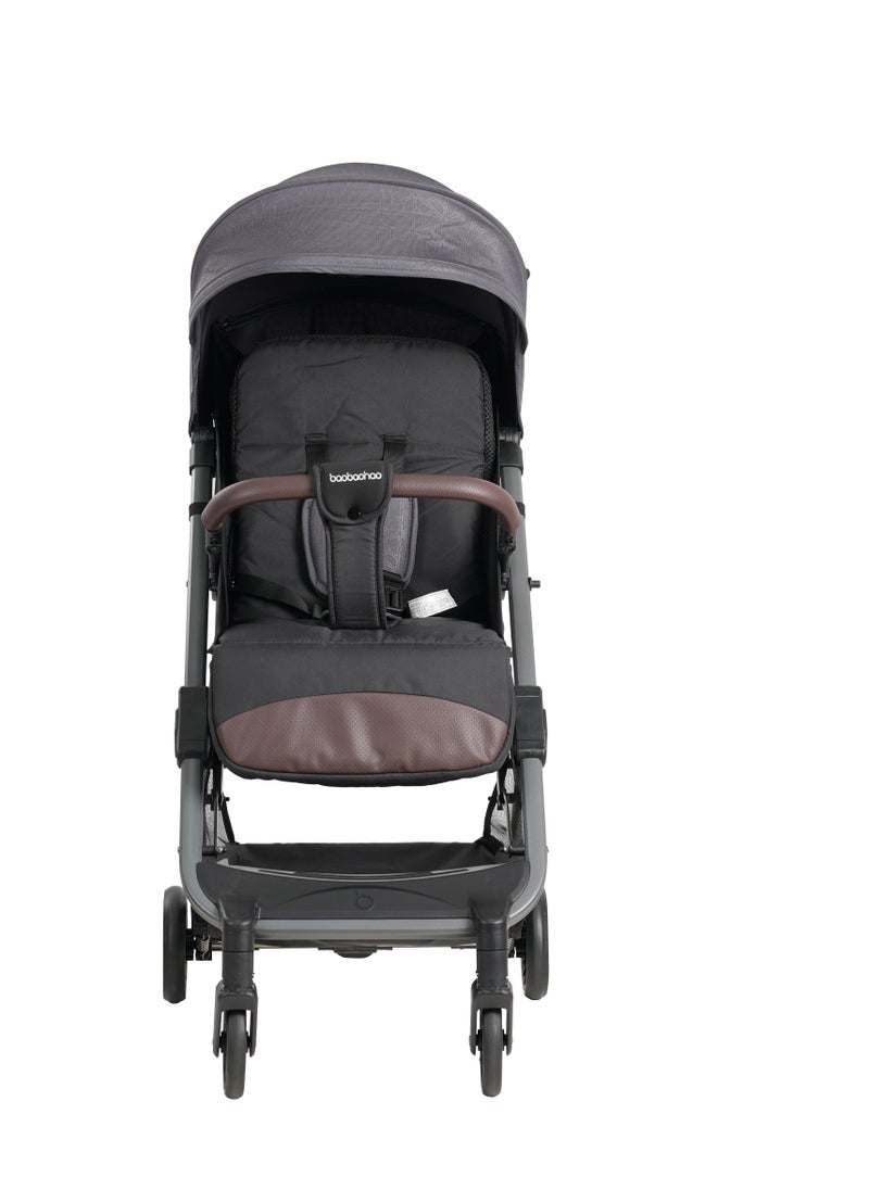 Stroller can be sat or laid down. For newborns aged 0-3 years. Breathable and comfortable. One-click folding baby stroller