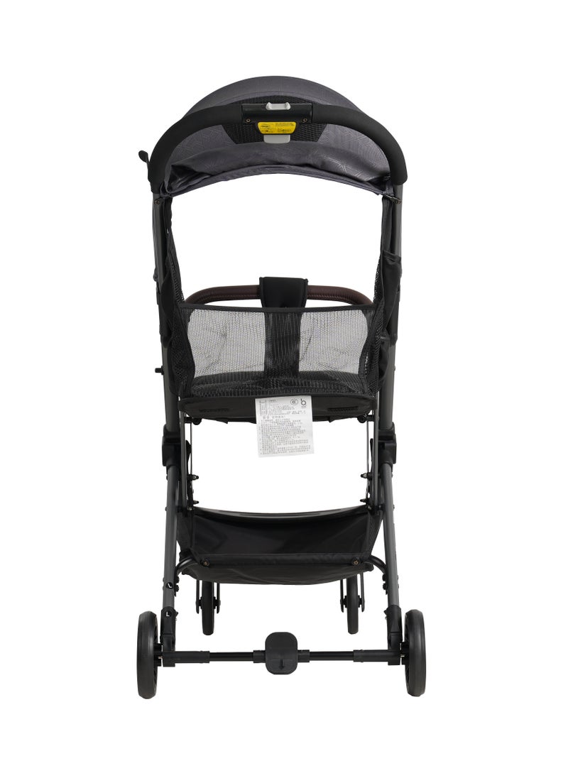 Stroller can be sat or laid down. For newborns aged 0-3 years. Breathable and comfortable. One-click folding baby stroller