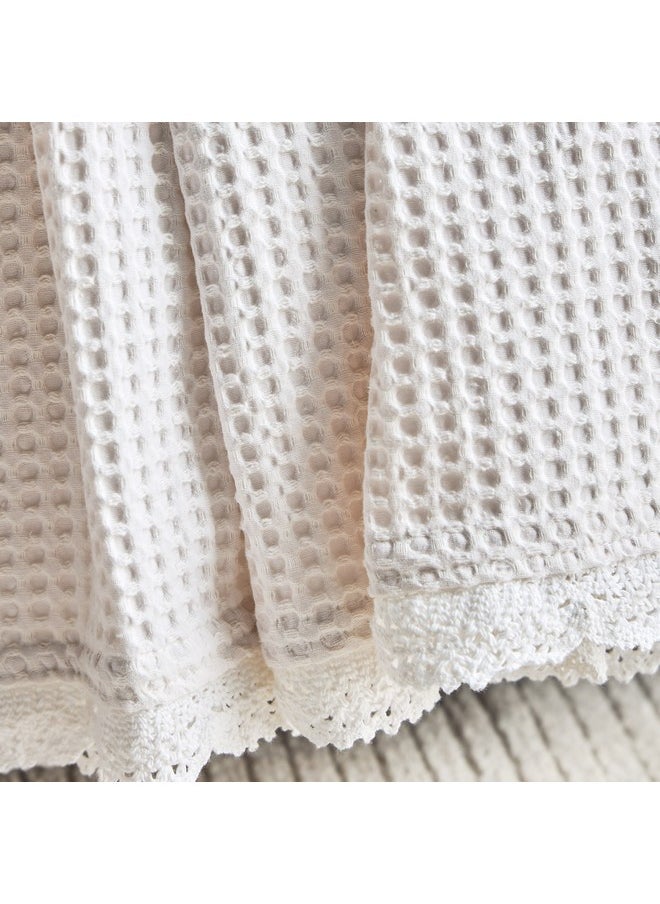 White Haven Velin Waffel Lace Throw 130 x 170 cm