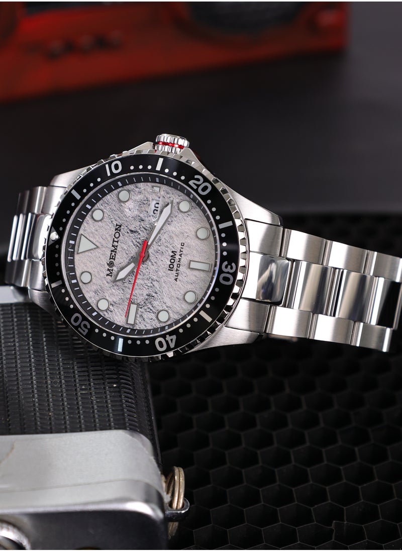 MOEMTON Meteorite Men's Watch Silver Grey Dial Magnifying Glass Date Window Black Rotating Chronograph Bezel See-Through Caseback 100m Water Resistant Red Seconds Stainless Steel Business Casual M140.BSSA01
