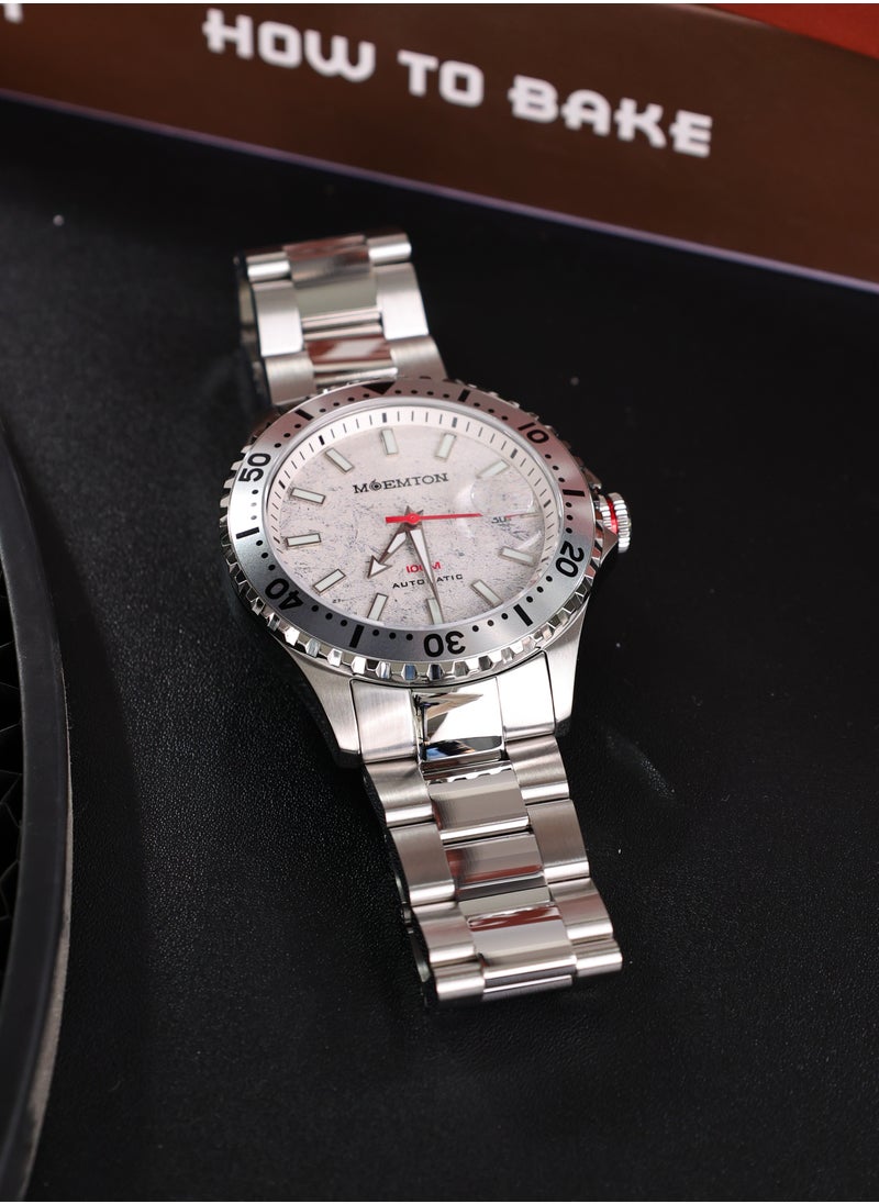 MOEMTON Northern Lights Men's Mechanical Watch Stainless Steel White Luminous Dial 100m Water Resistant Magnifying Glass Date Window See-Through Back Rotating Chronograph Bezel Business Fashion M113.BSSA01