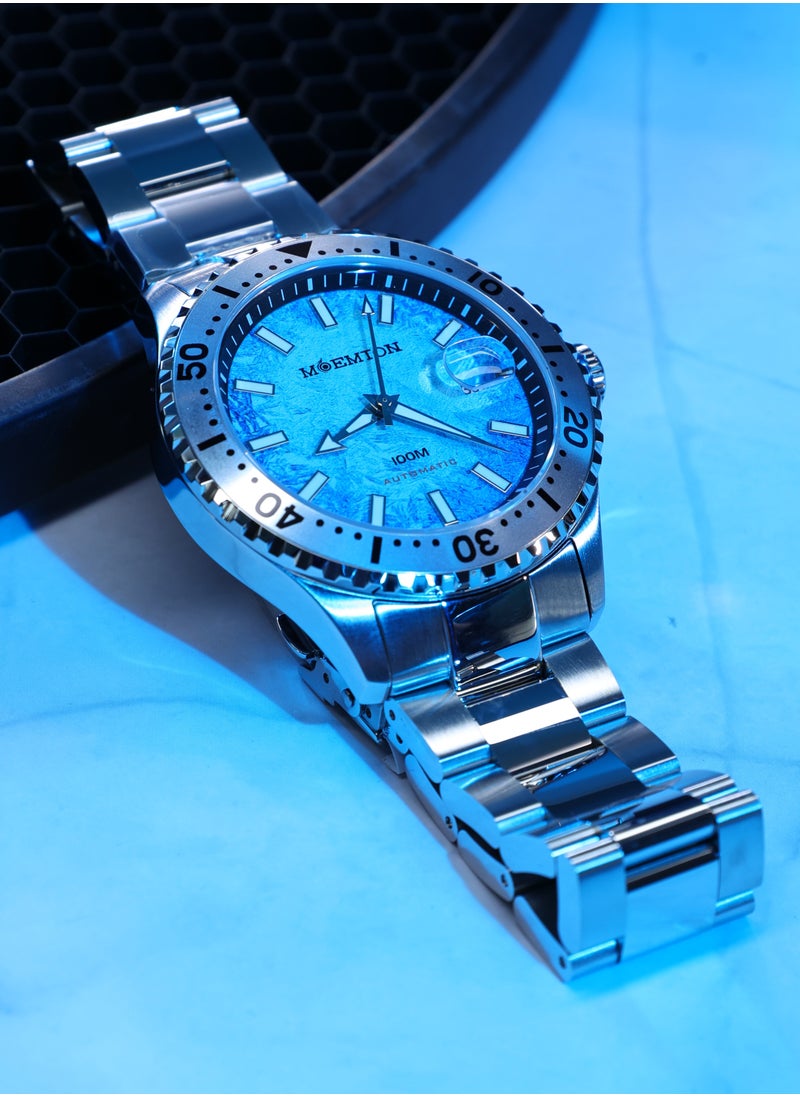 MOEMTON Northern Lights Men's Watch Gemstone Blue Dial Magnifying Glass Date Window See-Through Back Silver Rotating Chronograph Bezel 100m Waterproof Daylight Stainless Steel Business Casual Fashion M128.BSSA01