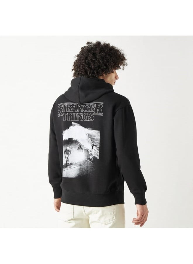 Attack on Titan Print Hoodie with Long Sleeves and Kangaroo Pocket