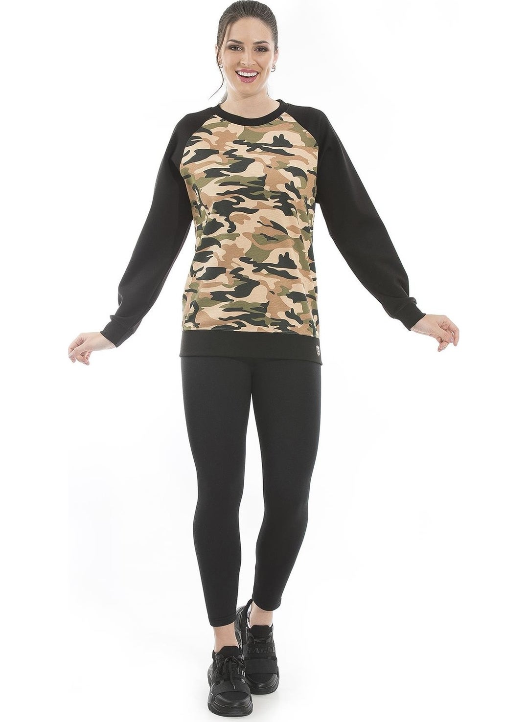 Camouflage Patterned Sweatshirt (UM-14591)