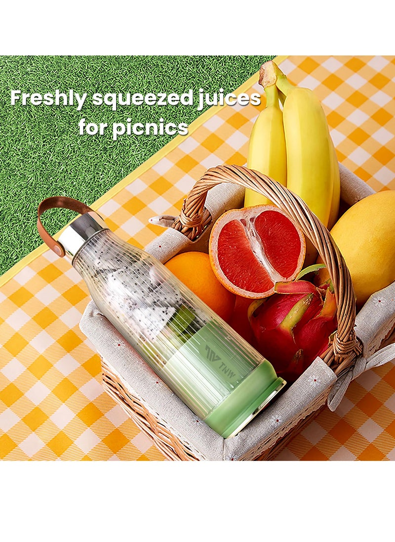 TNW Portable Juicer Cup Fruit Electric Juice Blender 500ML USB Mini Personal Fruit Blender Multifunctional Juicer Drink Blender for Smoothies, Household Fruit Mixer (White)