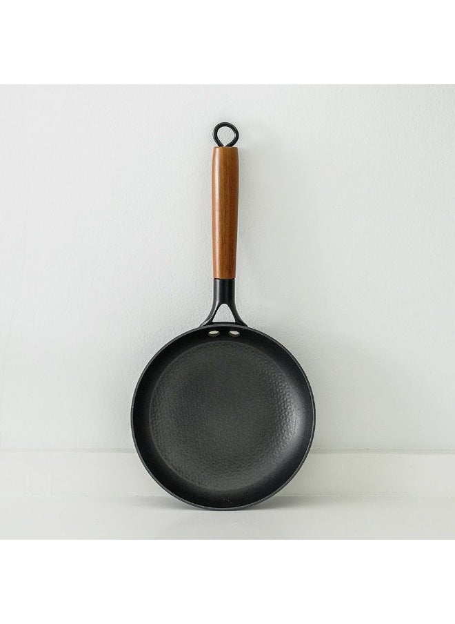 Chef'S Delight Light Cast Iron Fry Pan Non Stick Coating Durable And Even Heat Distribution Perfect For Cooking And Searing Ergonomic Handle -24Cm