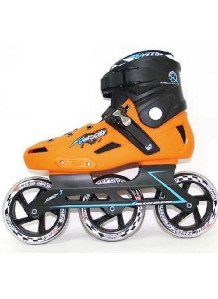 Skate shoes Equipped with three wheels Orange balloon