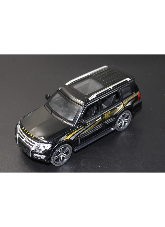 Diecast 1:32 Mitsubishi Pajero SUV Model Car – Alloy Off-Road Vehicle Toy with Sound & Light, Pull Back Action, Black Diecast Toy for Kids & Collectors