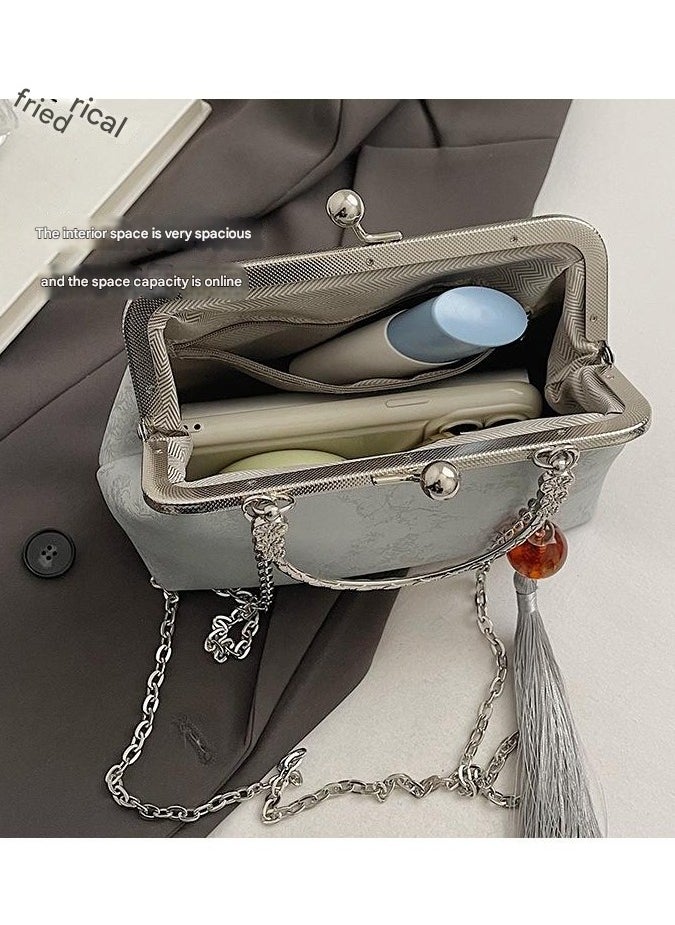 New Evening Bag Women's Shoulder Crossbody Bag Ins Chain Clip Bag Tassel Fashion Versatile Women's Bag