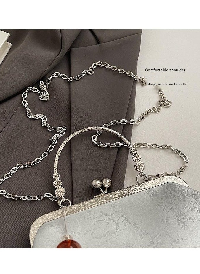 New Evening Bag Women's Shoulder Crossbody Bag Ins Chain Clip Bag Tassel Fashion Versatile Women's Bag