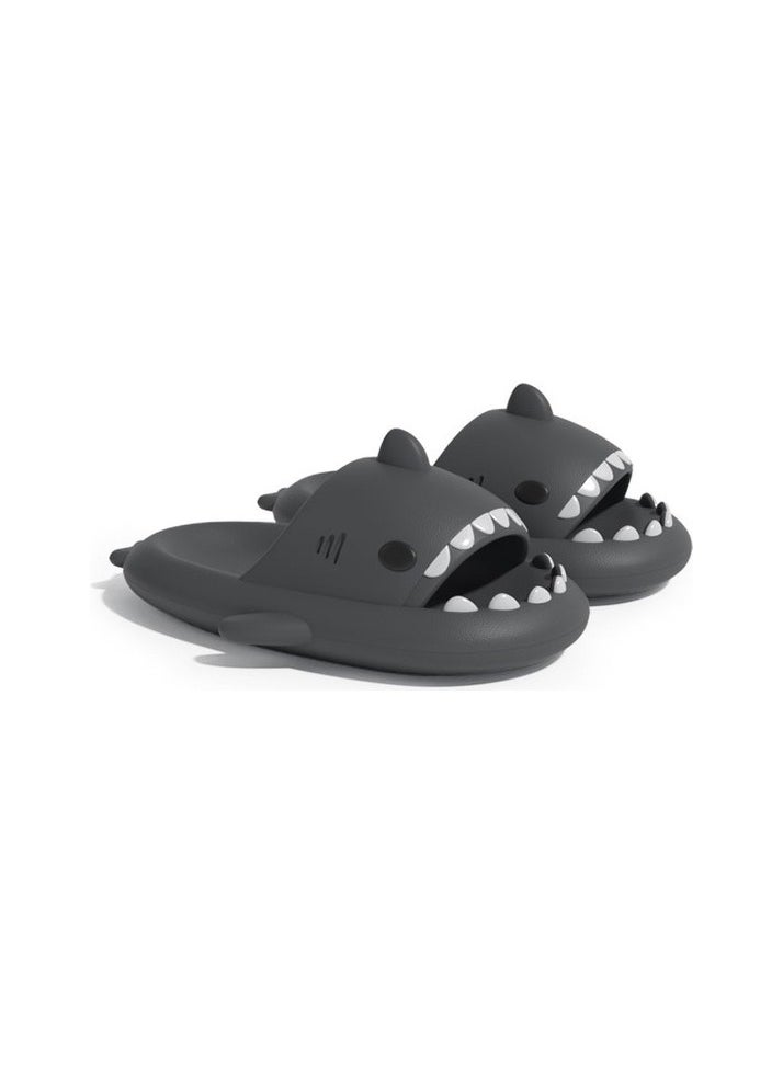 2 Shark Slippers Men and Women In the summer months, the bathroom and outdoor bathroom (dormitory Colour:Dark gray Shoe number:40 - 41